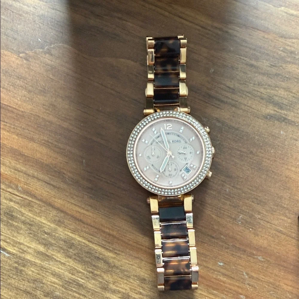 Michael Kors Rose Gold and Crystal Watch - Picture 5 of 8